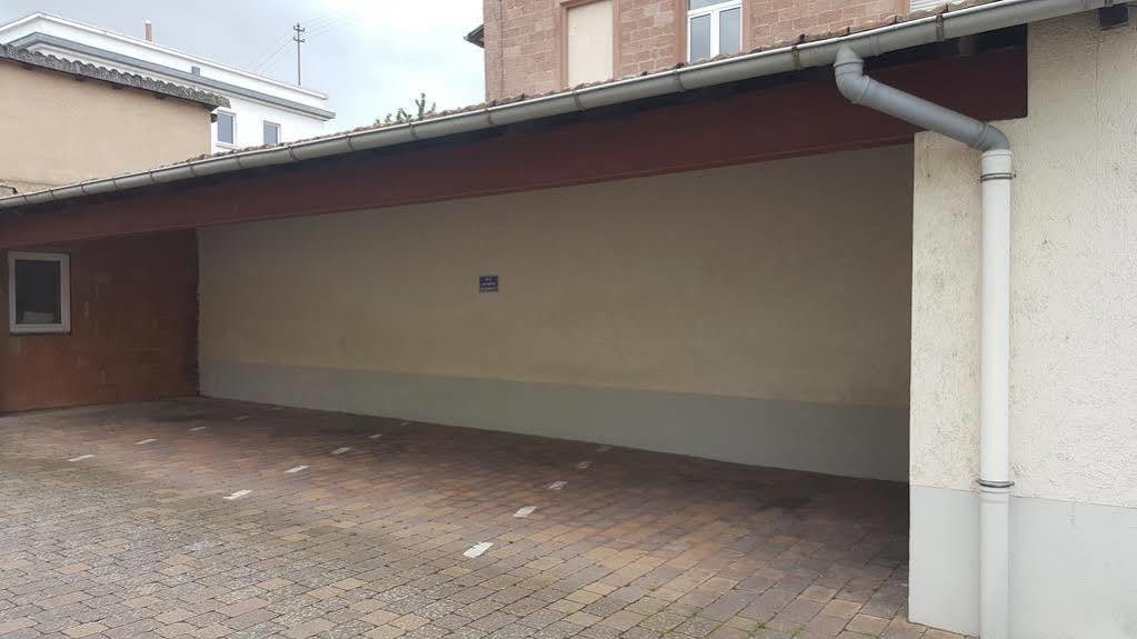 Hotel Gutshof Ziegelhütte Edenkoben Exterior foto